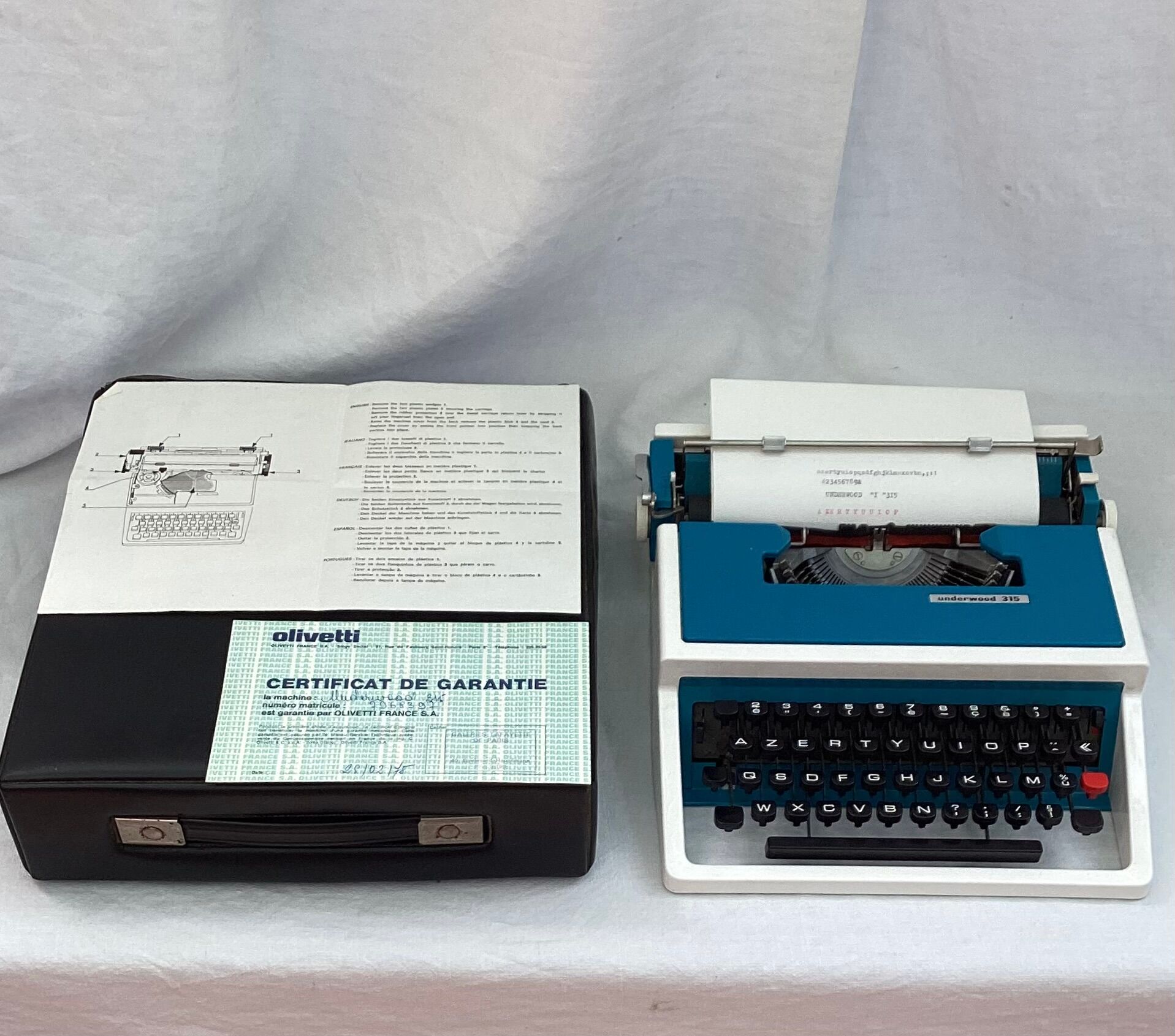 Typewriter Underwood 315