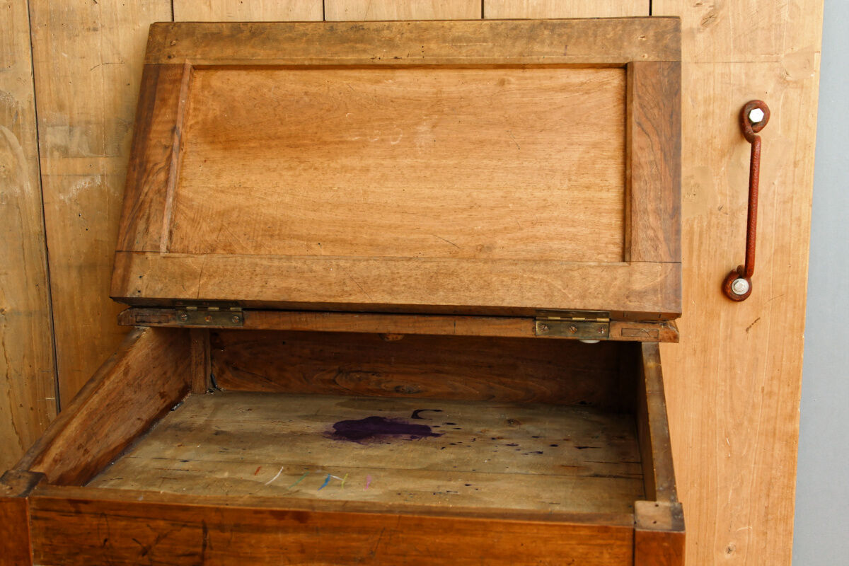 Foreman's desk, nineteenth century