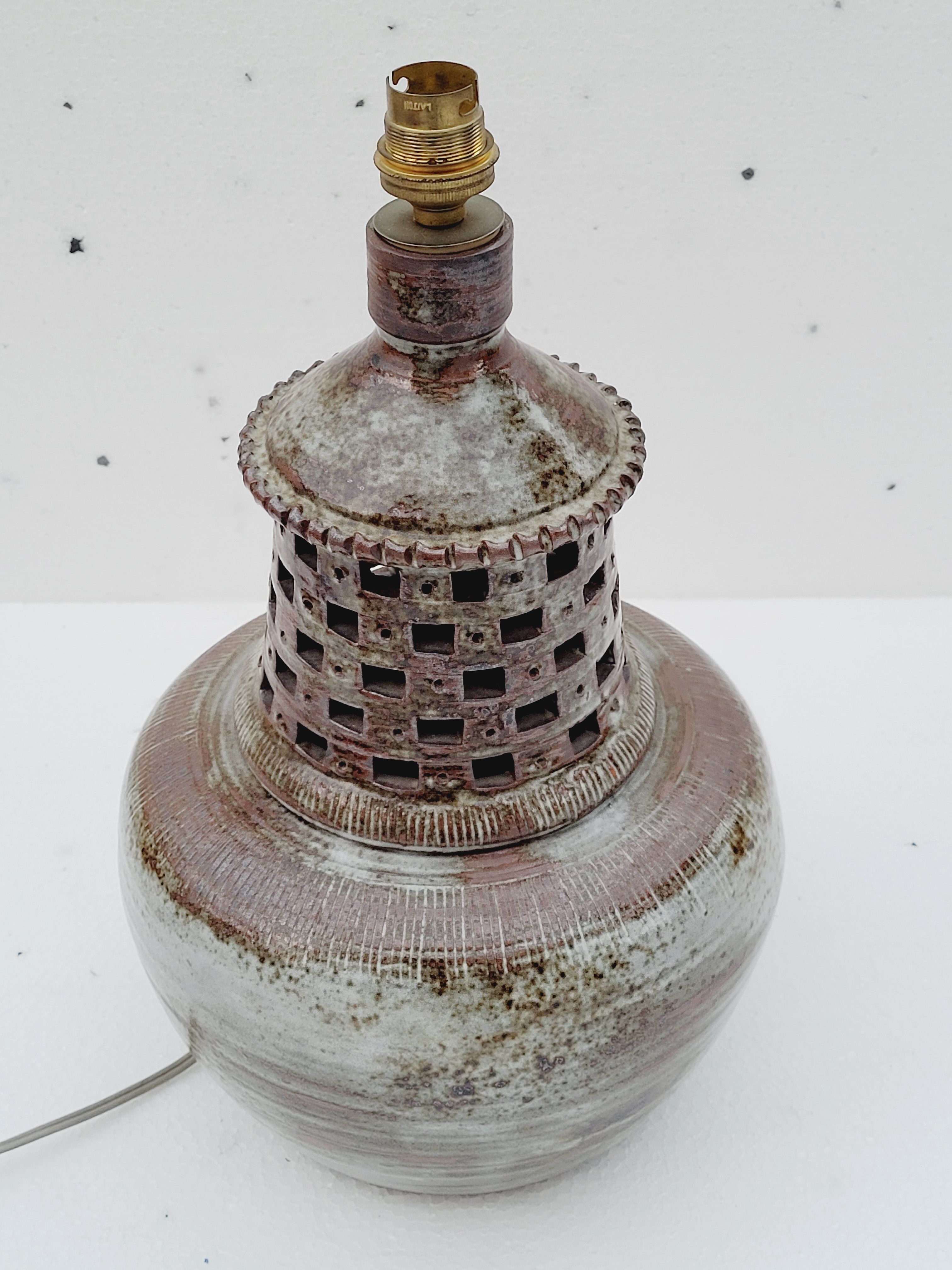 Vintage lamp foot in openwork ceramic email brown gray signed