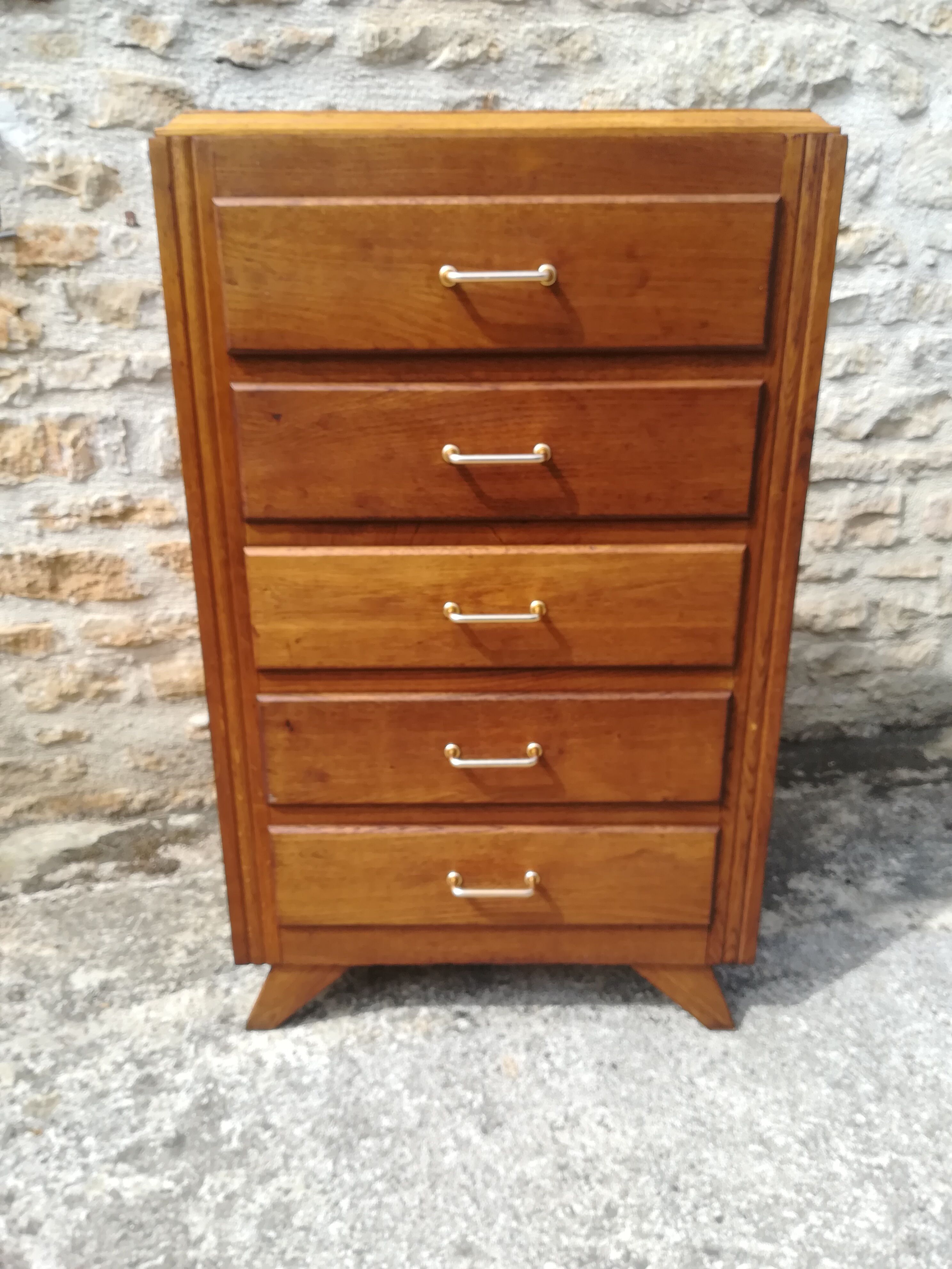 Commode en chêne a 5 tiroirs
