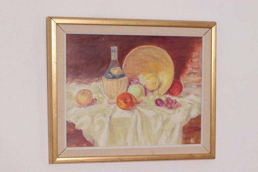 Original Swedish oil on canvas – “Still Life with Fruit and Bottle” by A.K. – vintage & framed – 40 × 48 cm (15.7" × 18.9")