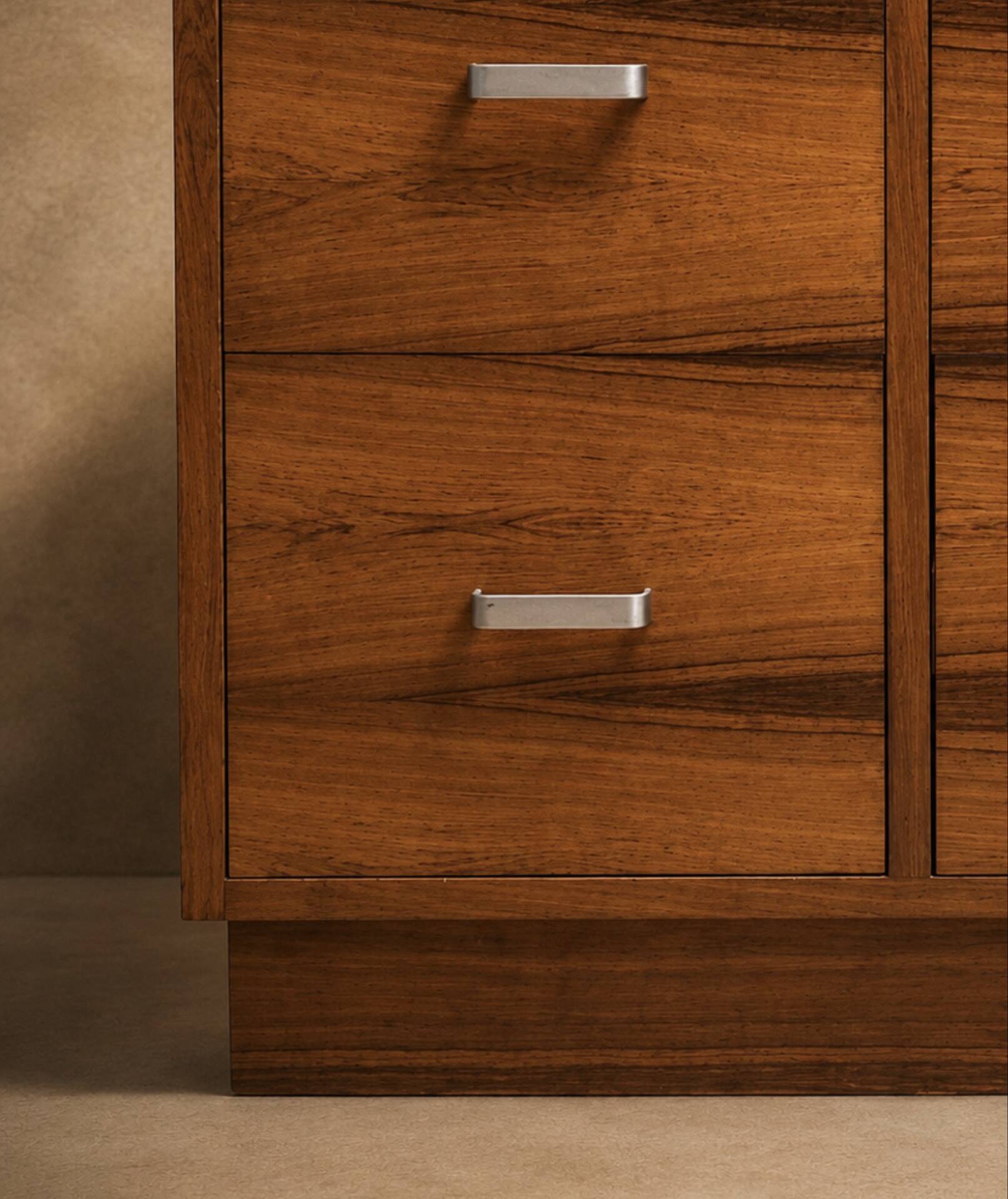 Rio rosewood commode, Swiss, circa 1970.