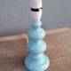 Lampe design des années 60 en céramique bleu pastel!