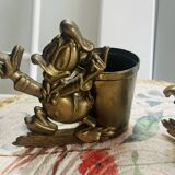 Suite de 2 pots à crayons Disney en laiton, 1960