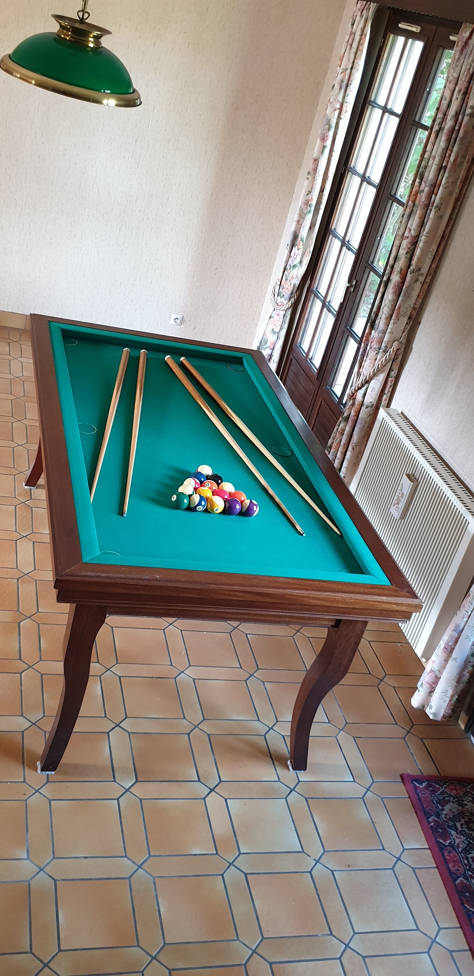 French and American table billard