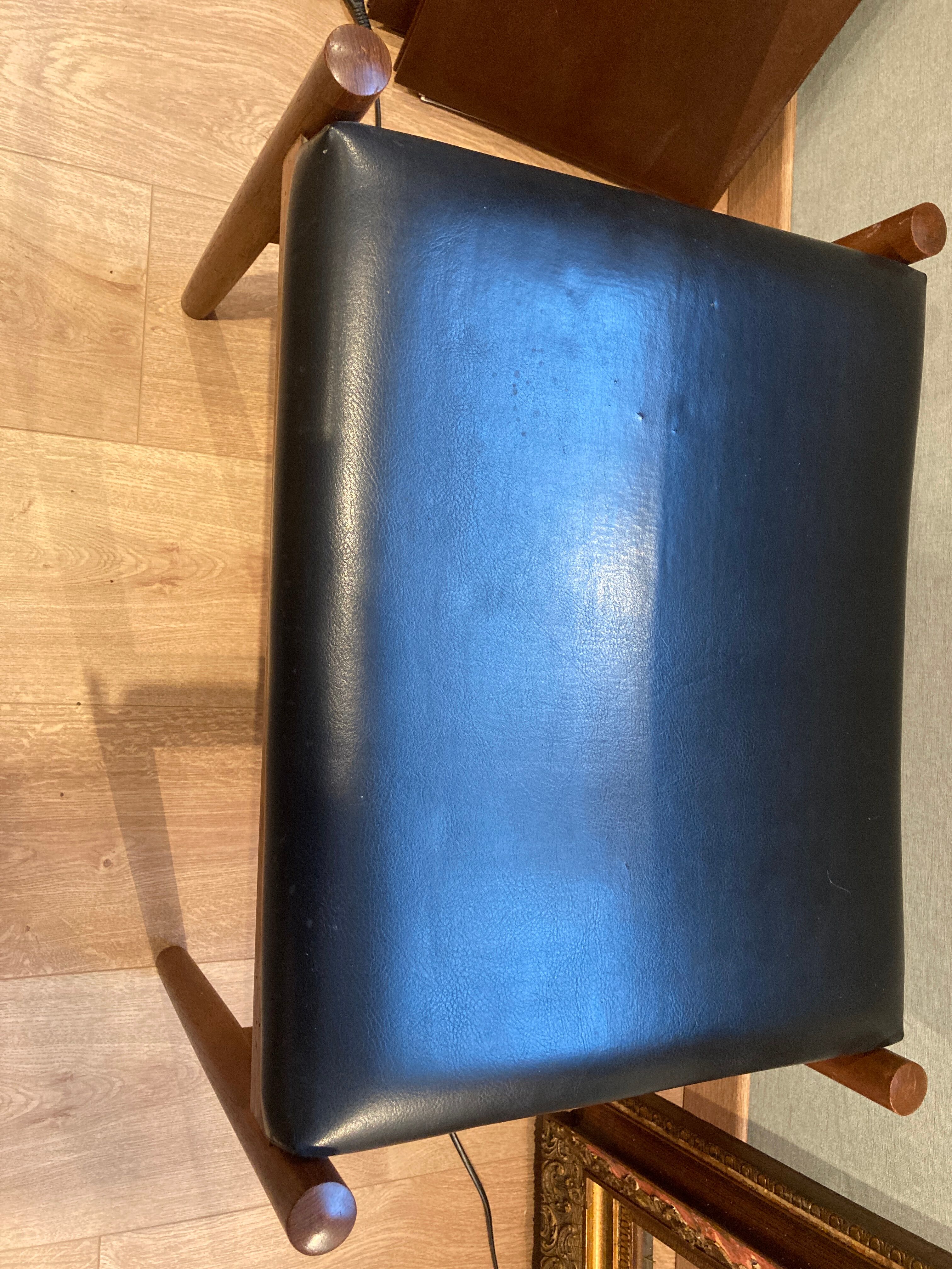 Danish foot rest