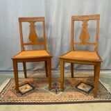 Set of 2 wooden tanned chairs