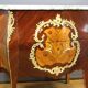 Commode de style Louis XV en Marqueterie vers 1900