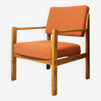 Scandinavian style chair in Orange Bouclè Fabric