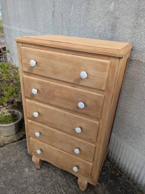 Chest of drawers, tall dresser