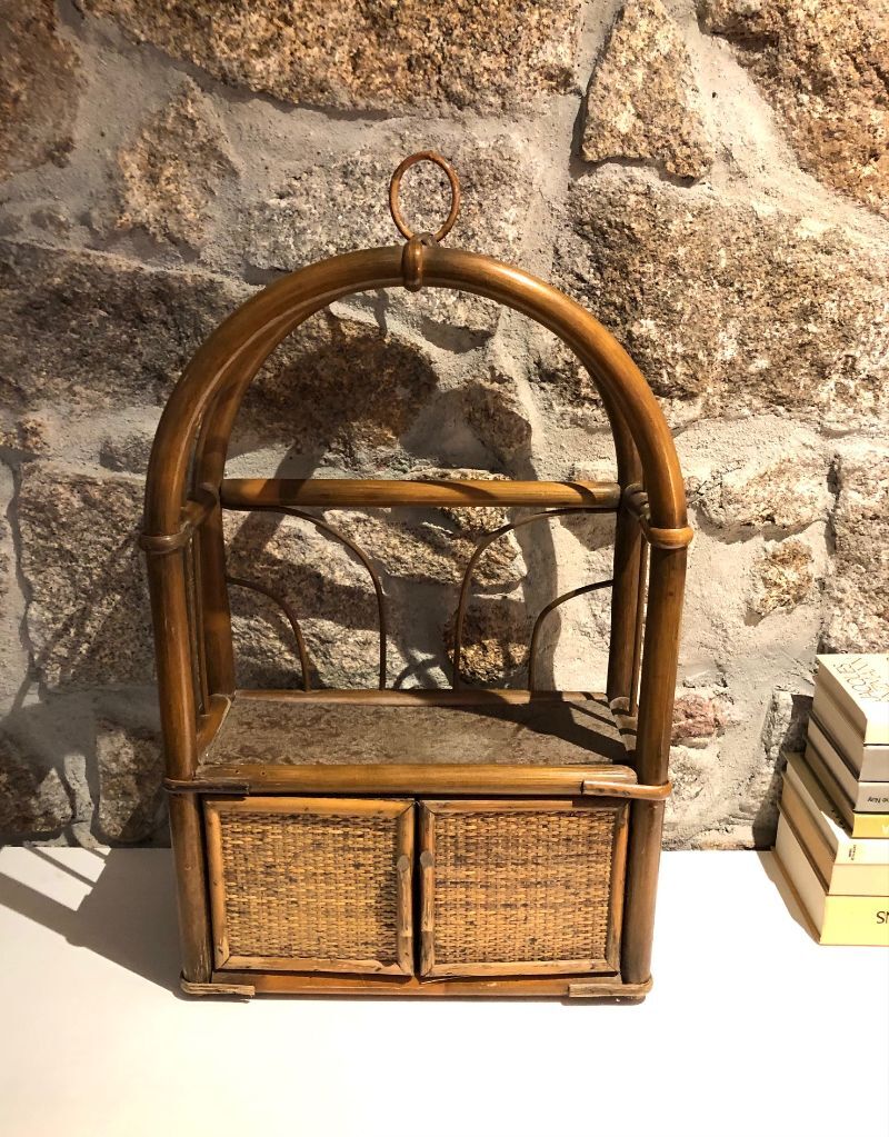 Wall doorp when you're on a rattan