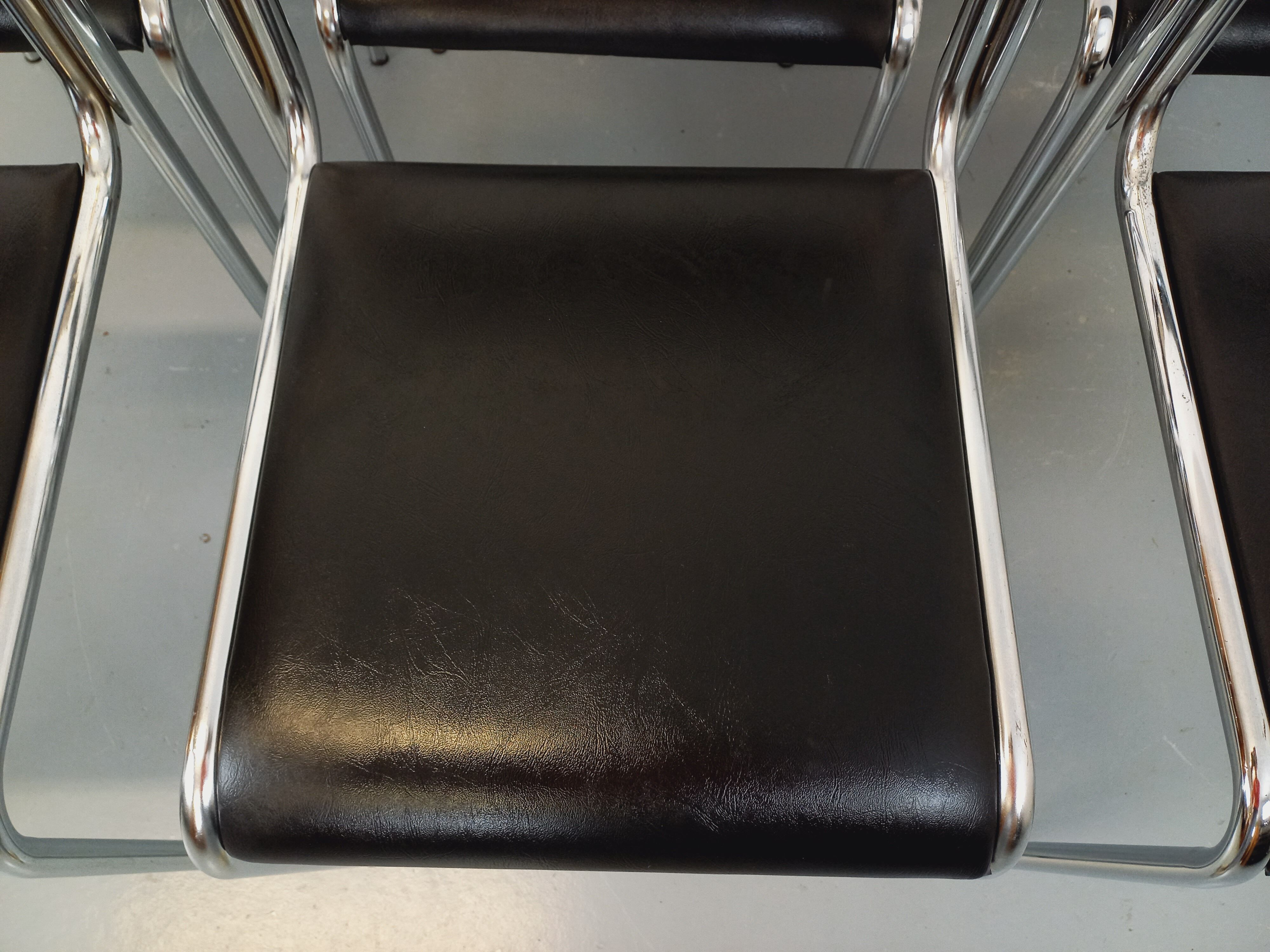 Set of 6 vintage Italian stackable chairs in chrome metal and skai.