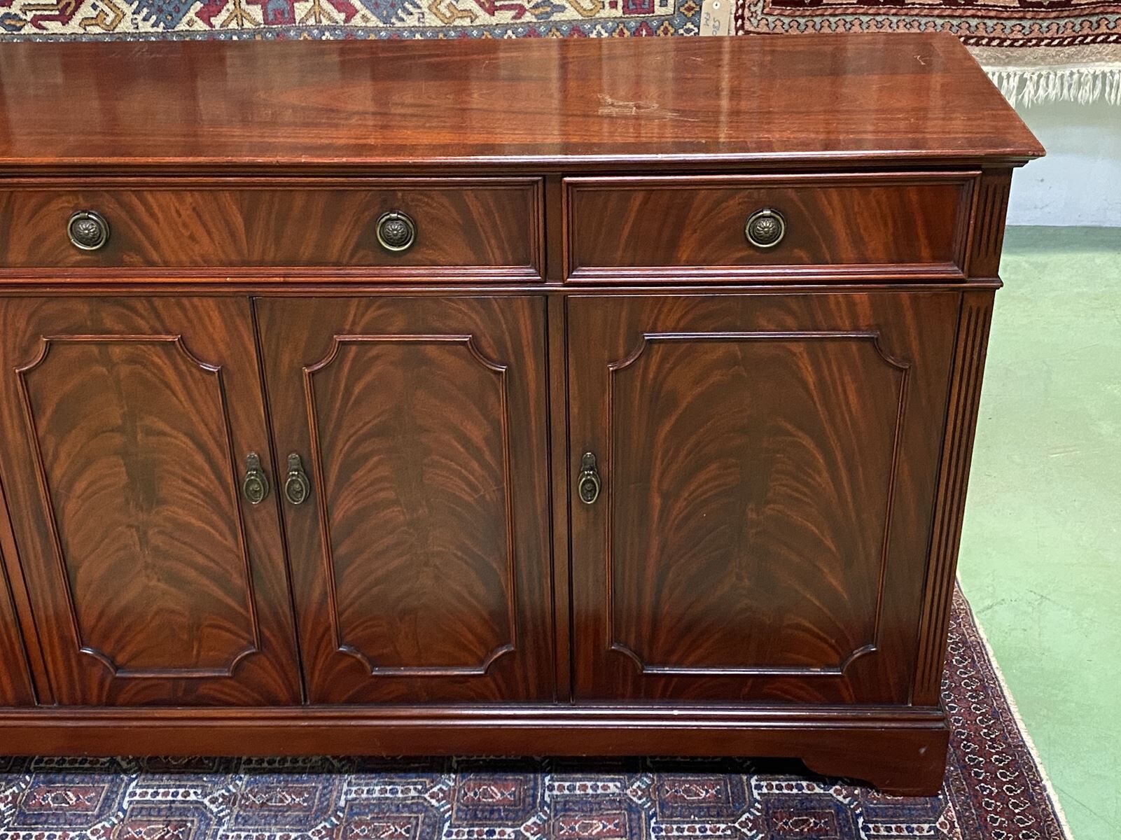 English mahogany line - 50s