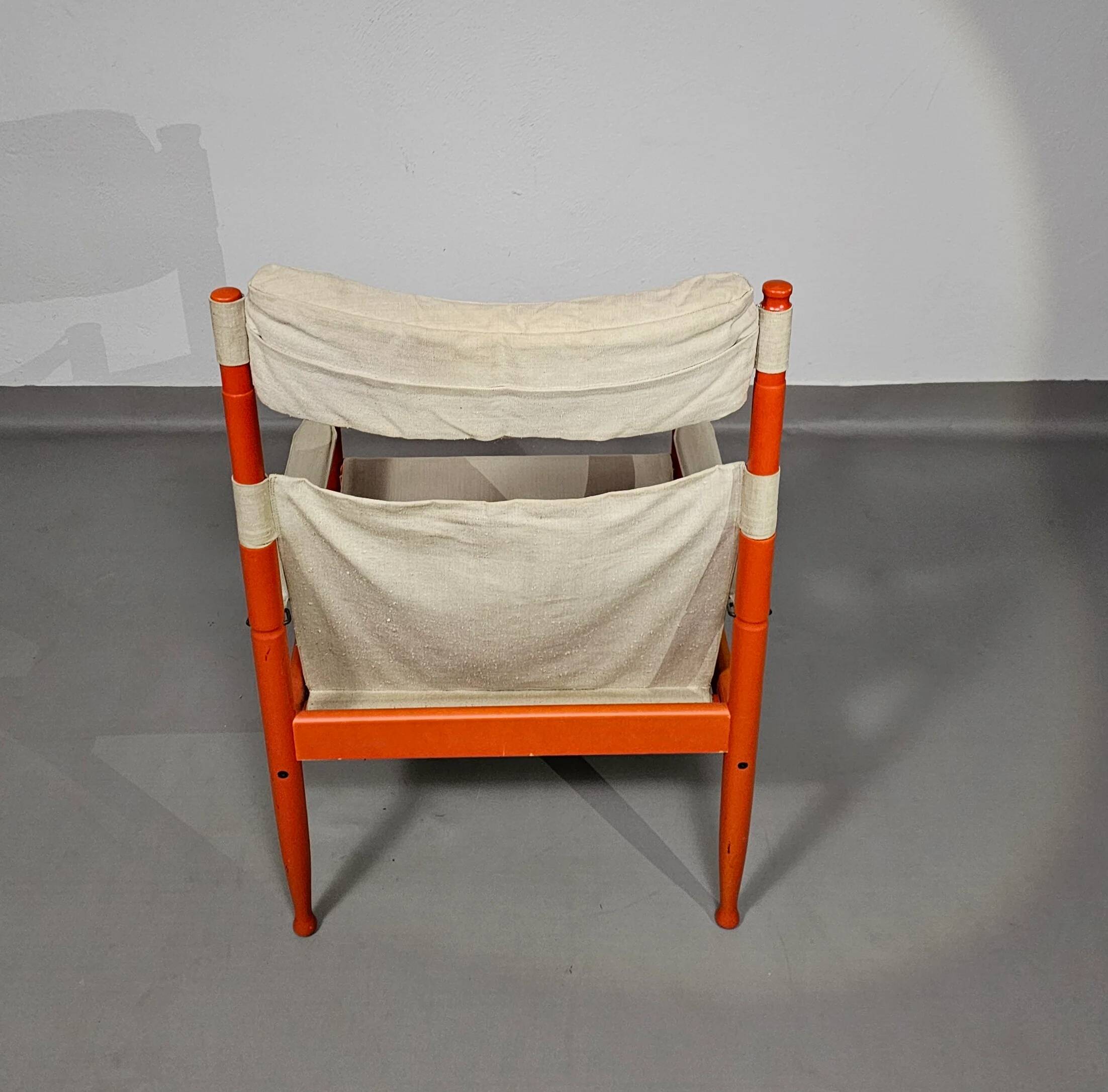 Safari lounge chair, model 30, designed by Erik Worts and manufactured by Niels Eilersen, Denmark 1960.