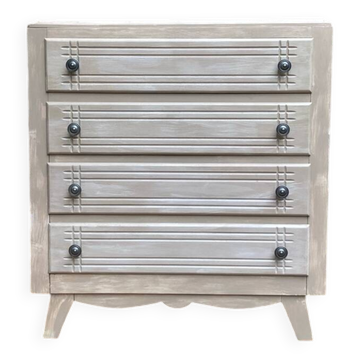 Vintage chest of drawers
