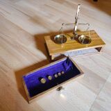 Pharmacist's scale of the 20s with its original box