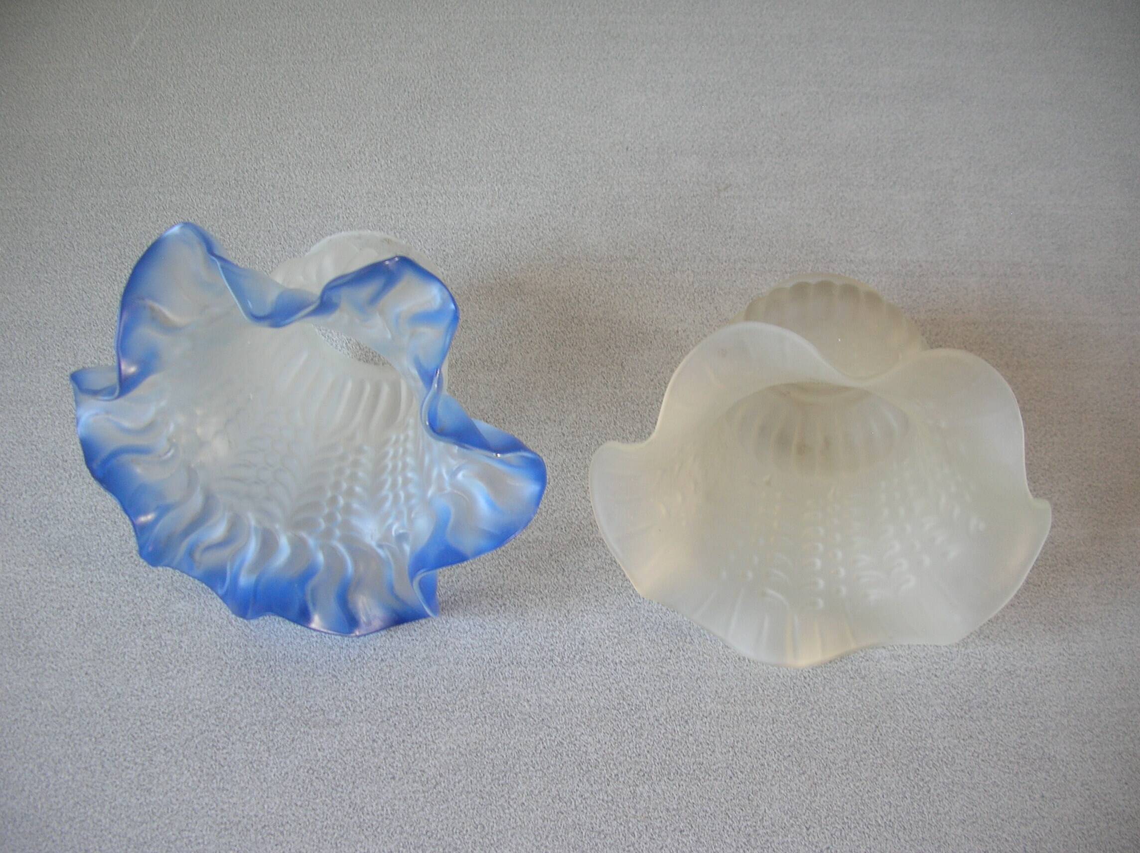 Set of 2 old tulips glass globe lampshades of chandelier lamp fixture