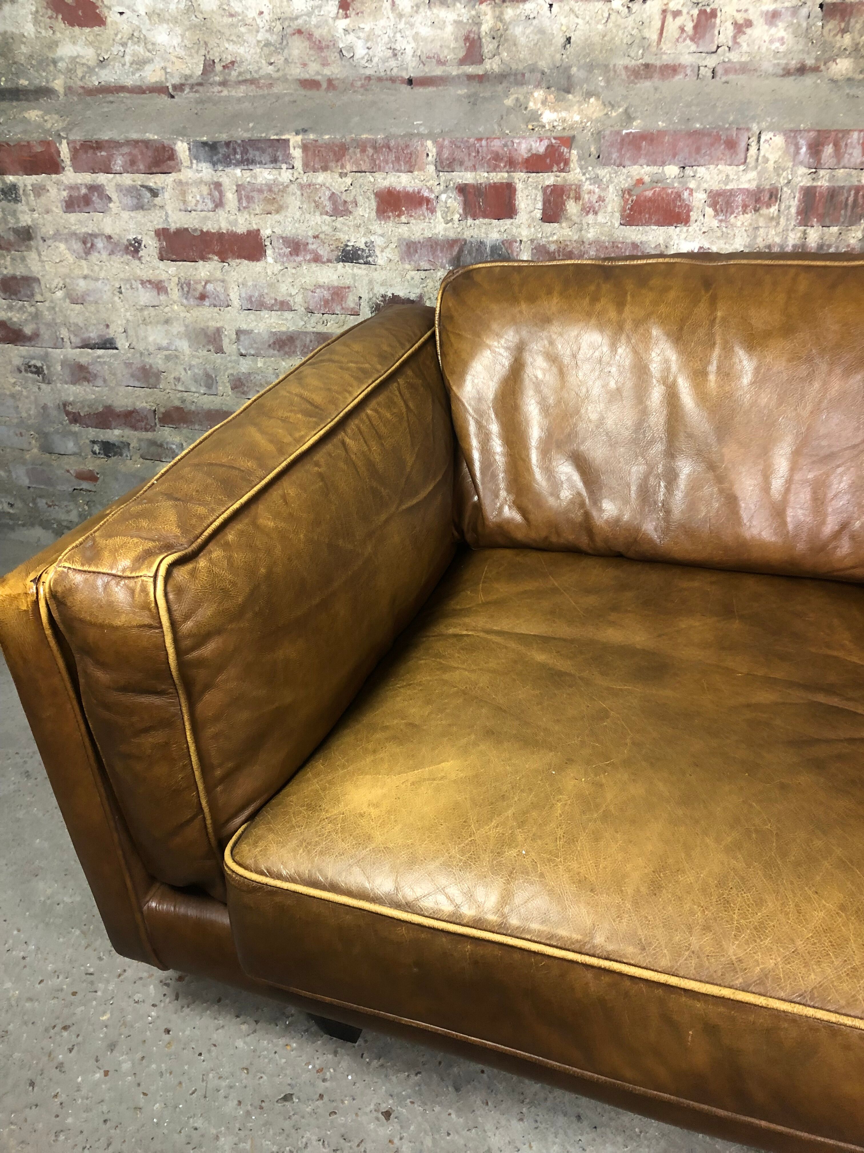 Vintage 2-seater sofa 80 S in camel leather