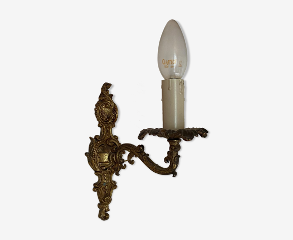 Applique ancienne dorée