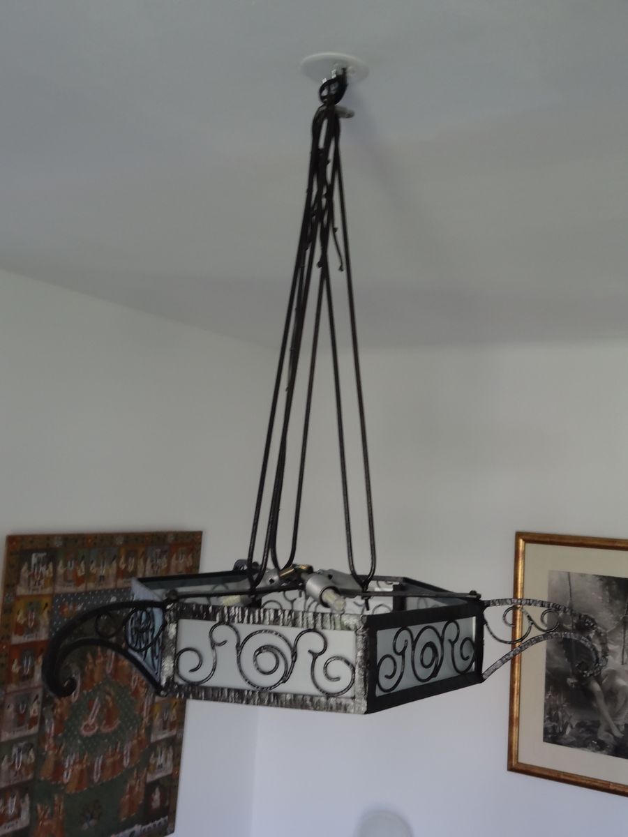 Lustre art déco en fer forgé