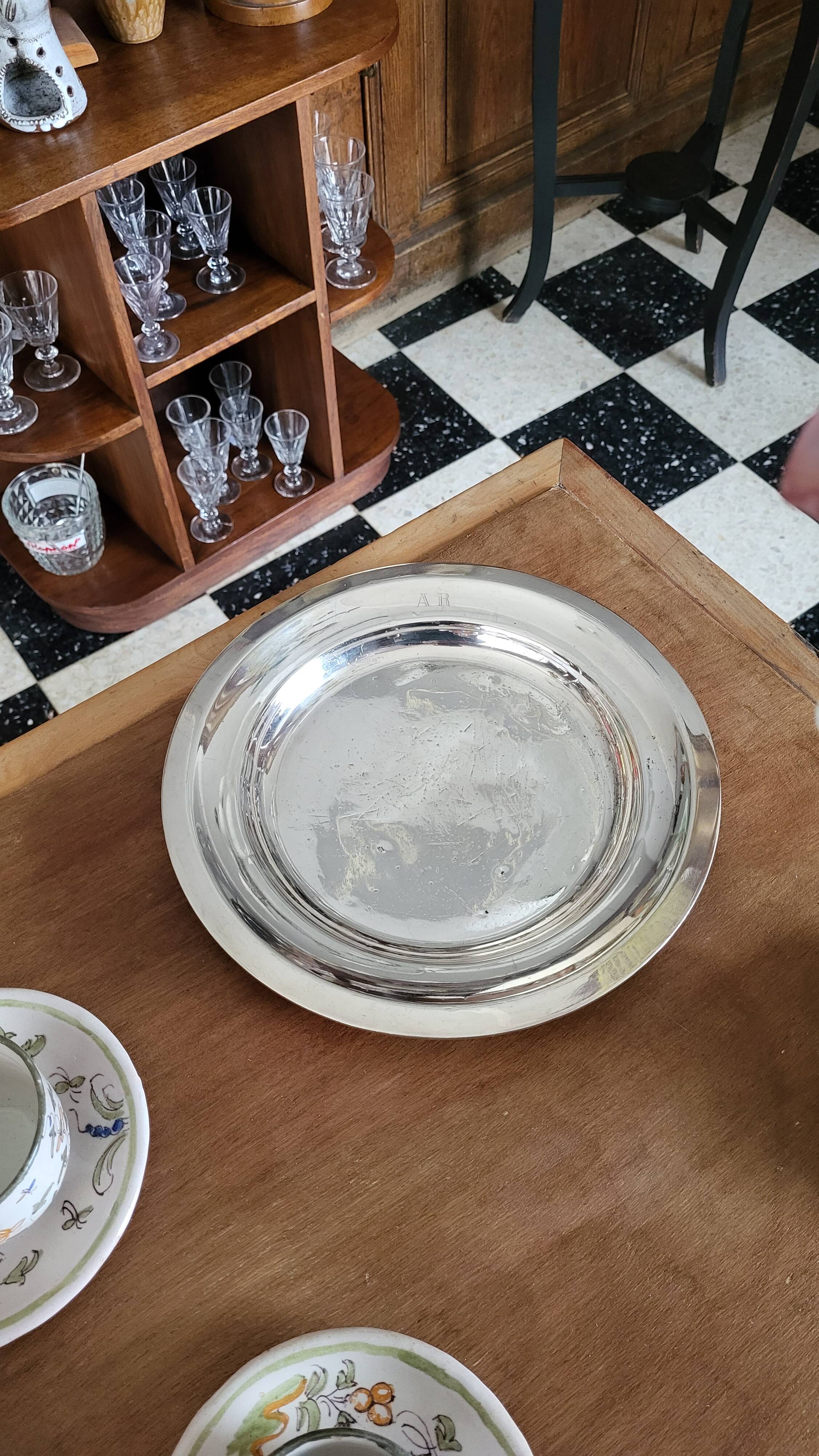 Plat en métal argenté  Christofle