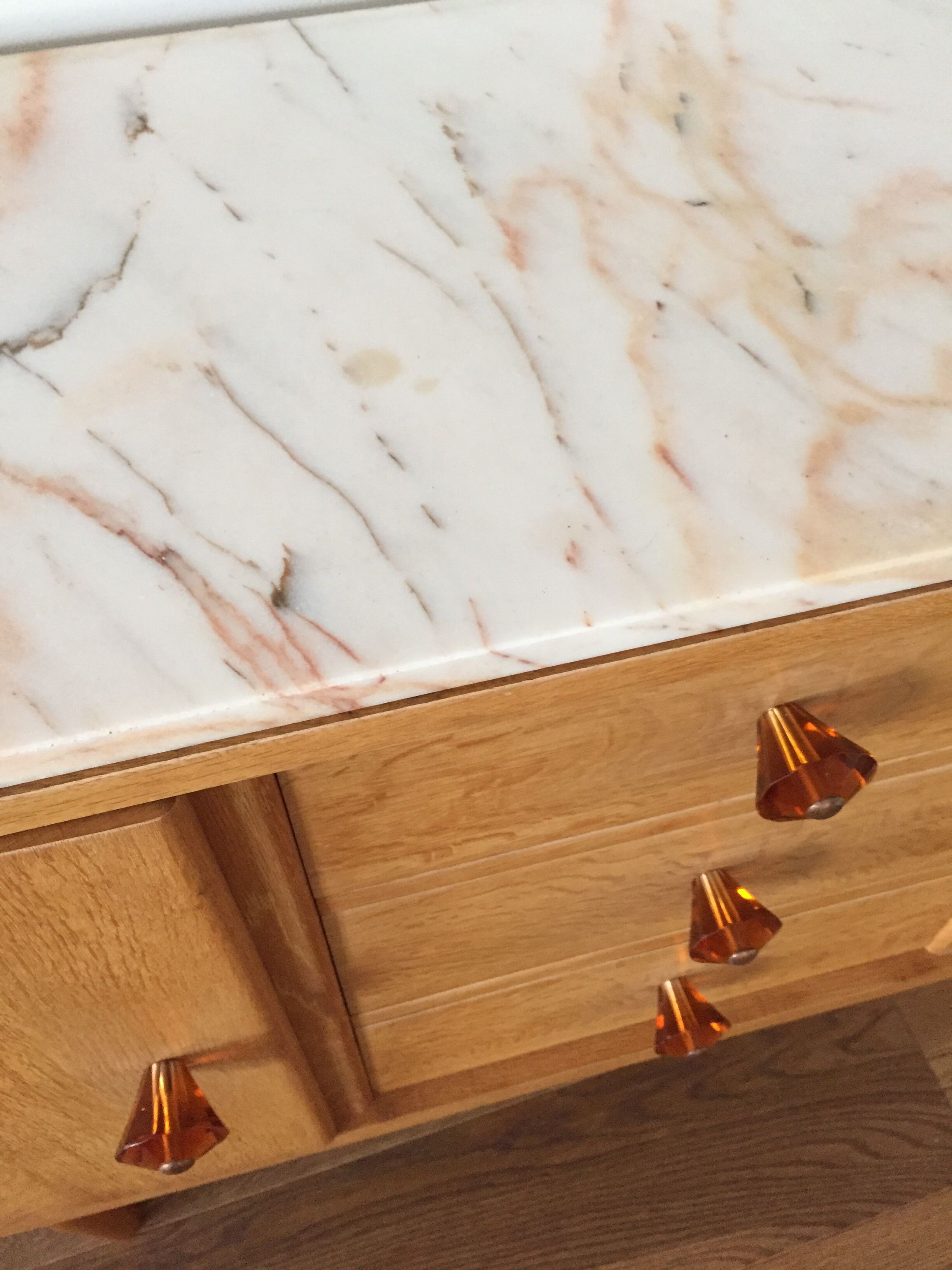 Buffet / vintage dresser