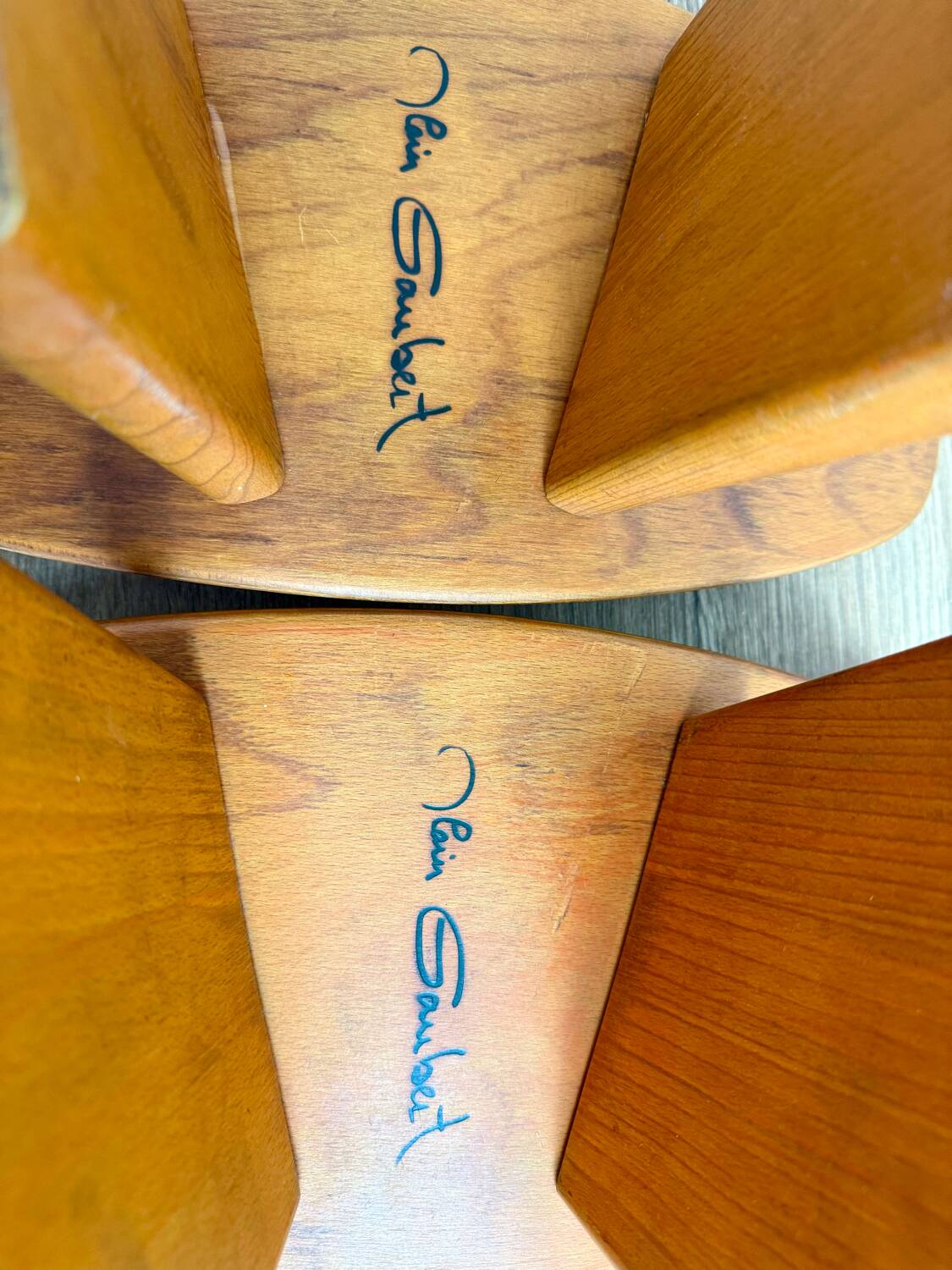 Yoga stools - mediation - Alain Gaubert -