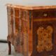 Commode marquetée