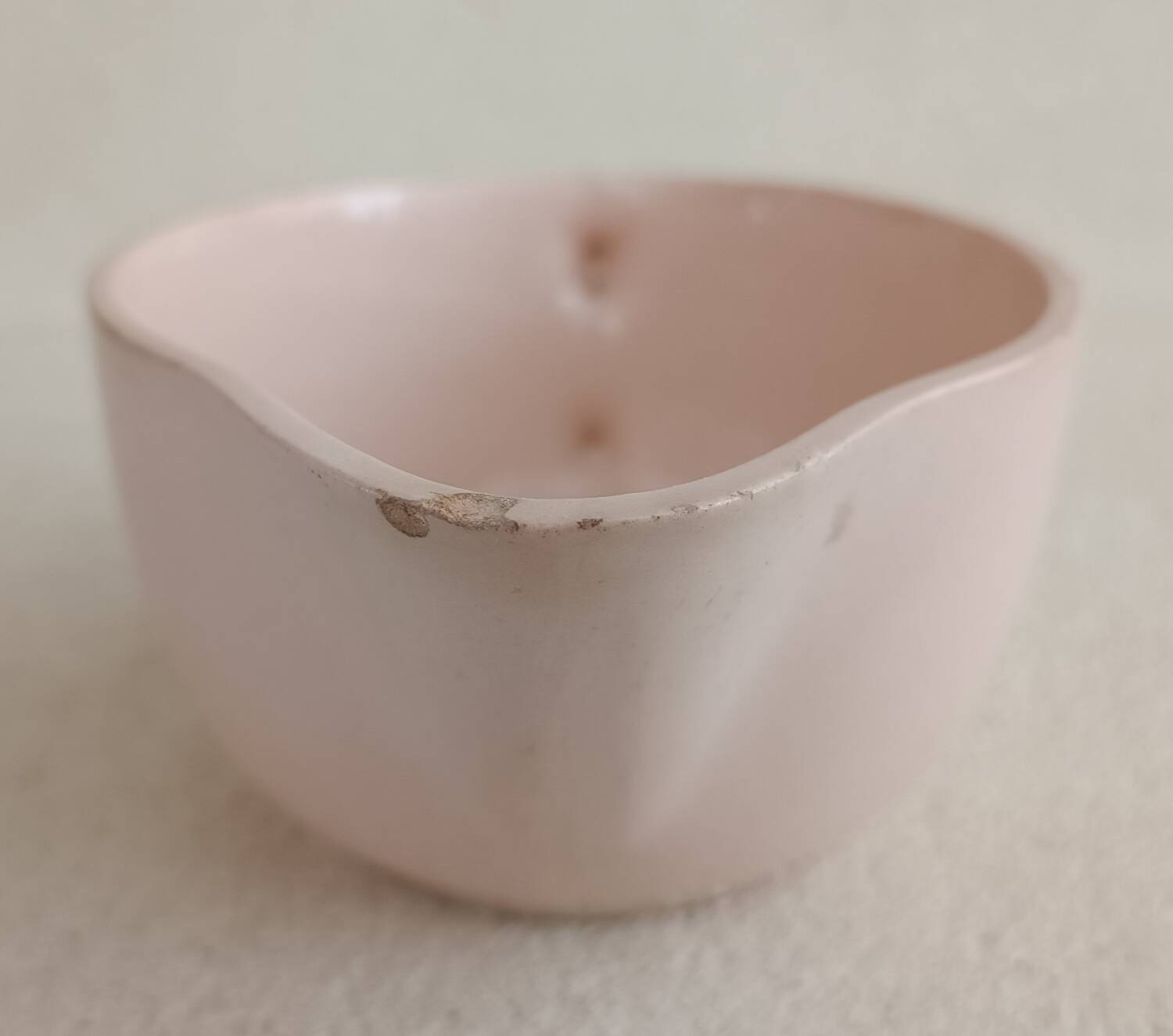 Longwy round platter and gravy boat