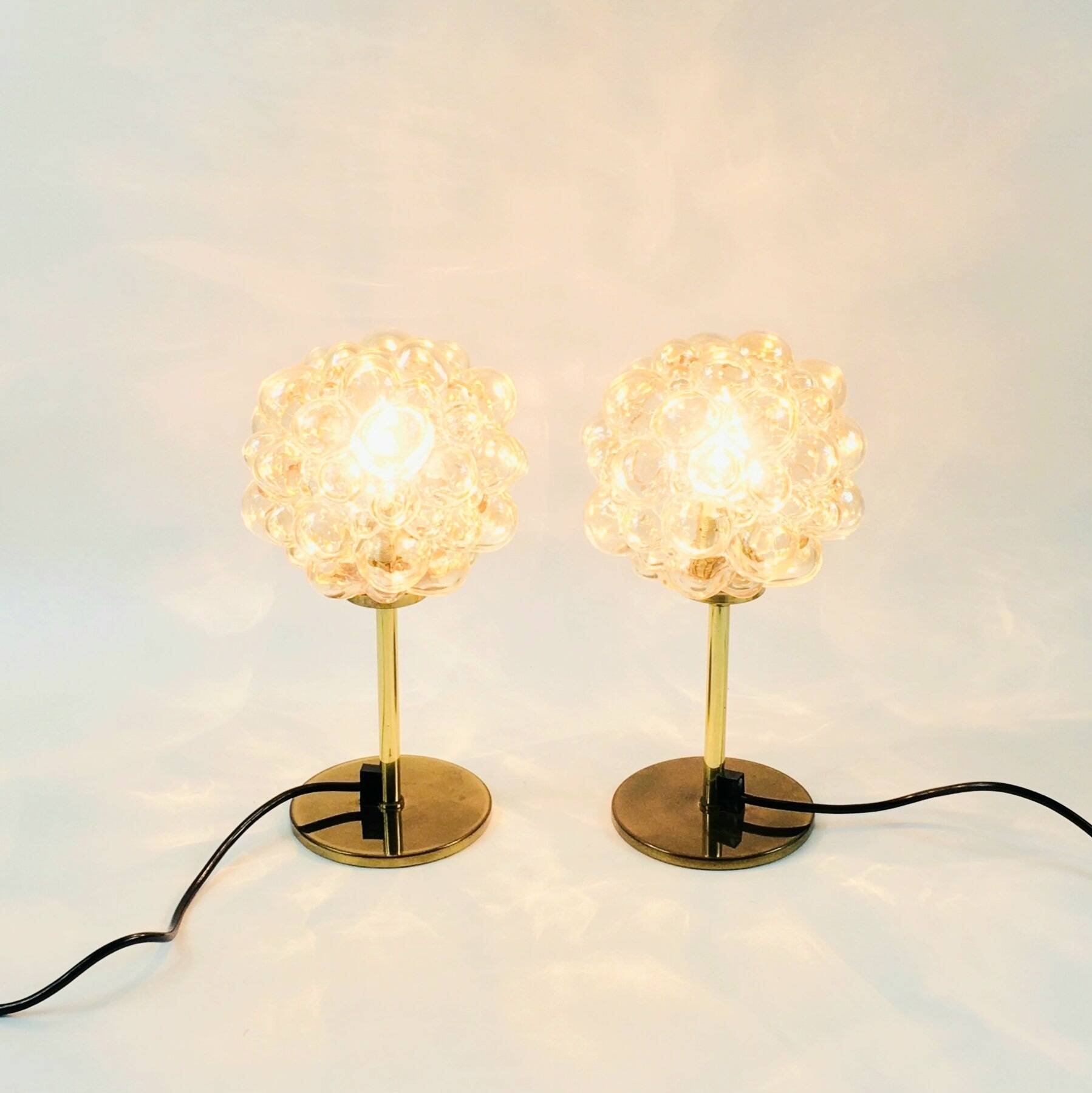 Paire de lampes de table en verre bulle du milieu du siècle par H. Tynell, Allemagne, années 1960.