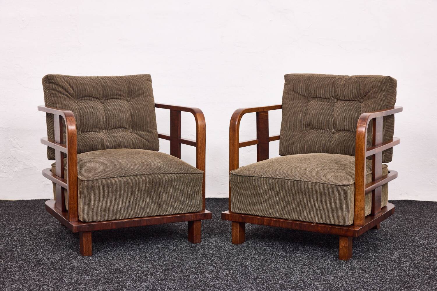 Lajos Kozma, importants fauteuils Art Déco de Budapest Werkstatte, années 1930