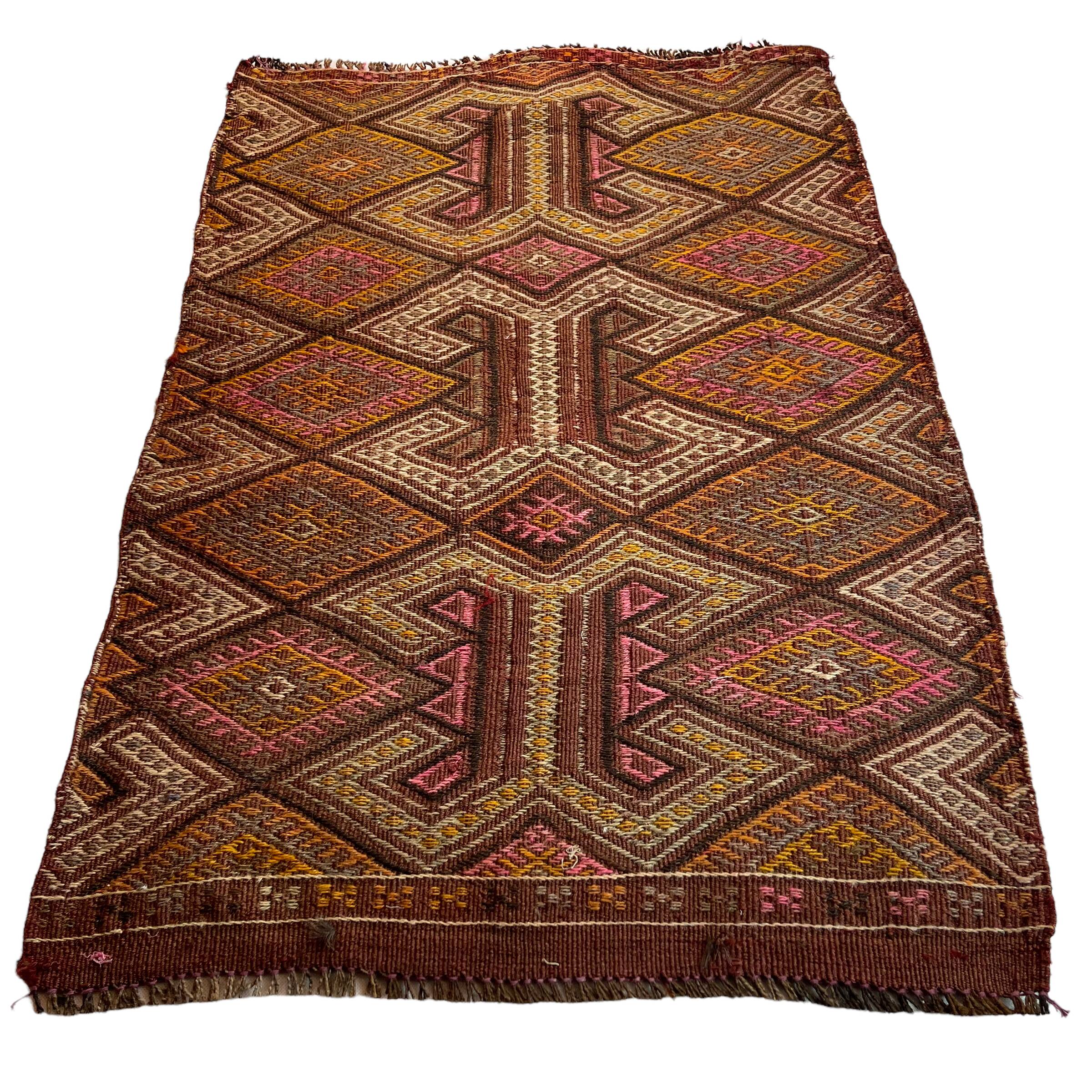 Vintage turkish kilim rug , 100 x 67 cm