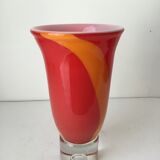 Vase en verre souflé