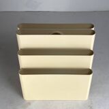 Off white beige magazine rack by Giotto Stoppino for Kartell, Italy 1970s