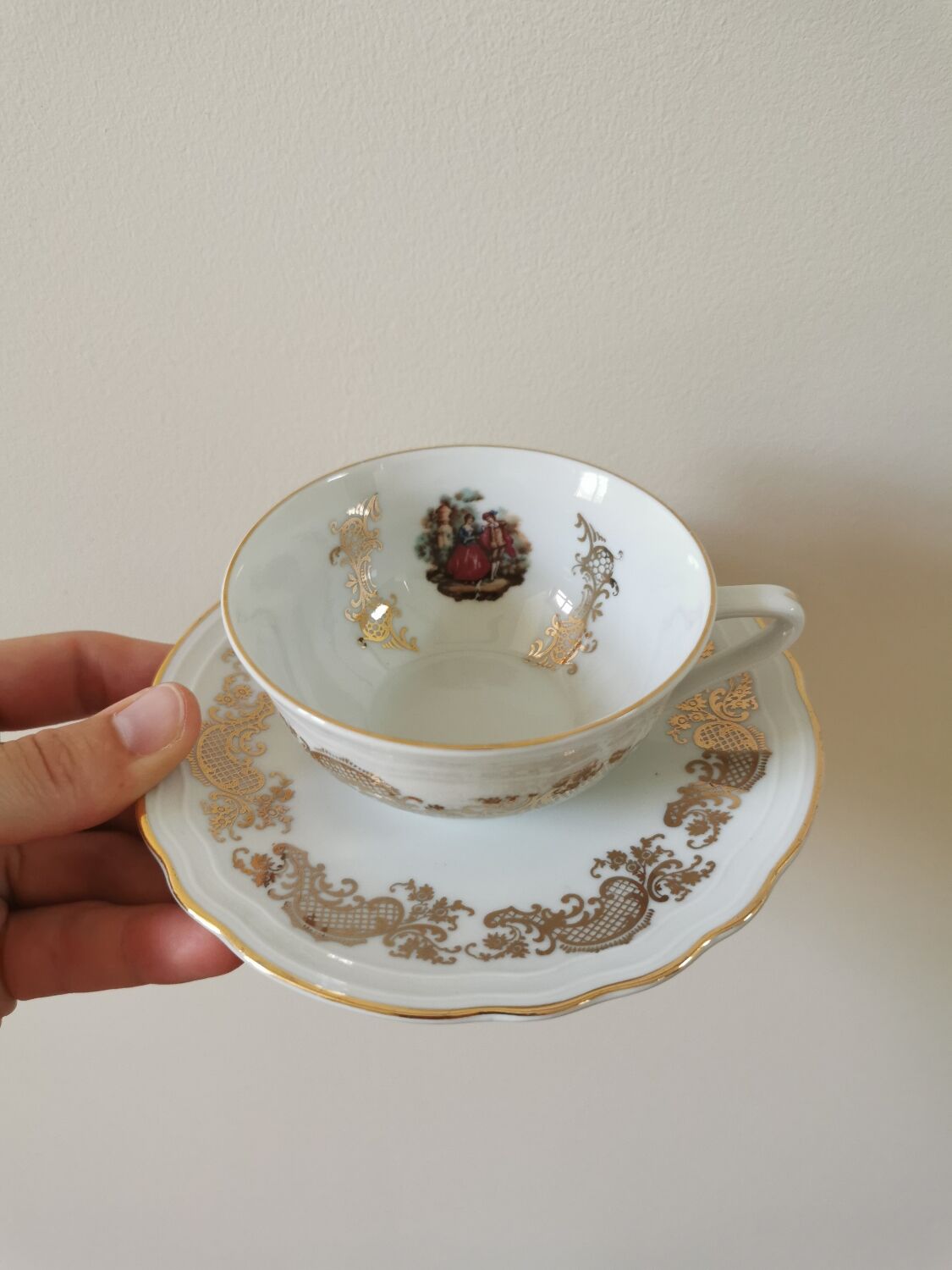 Duo of vintage porcelain cups