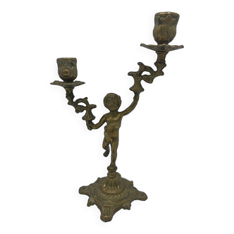 Double cherub candle holder