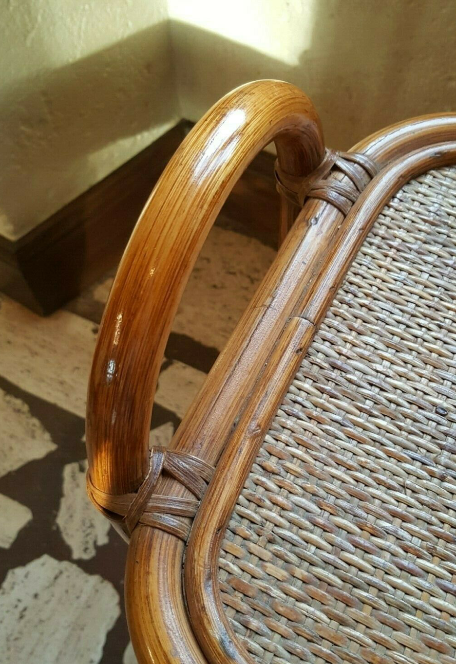 Wicker rattan magazine with tablet