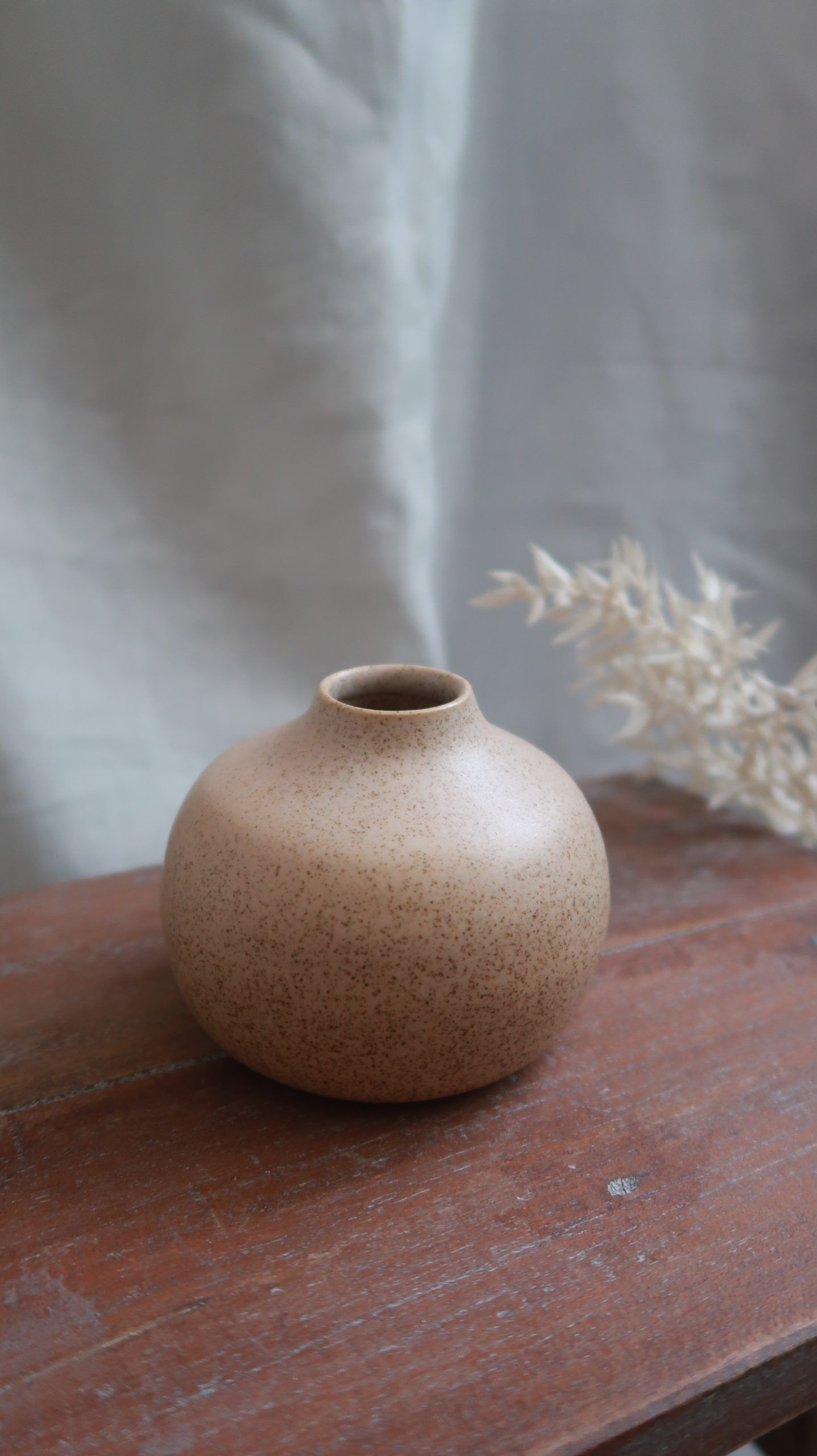 Vase roundy neck speckled - vagabonde creation