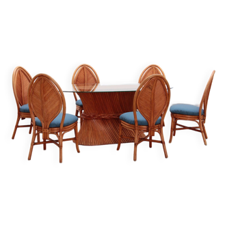 Table à manger bohème en bambou Mcguire avec 6 chaises en feuilles de palmier, 1960 France.