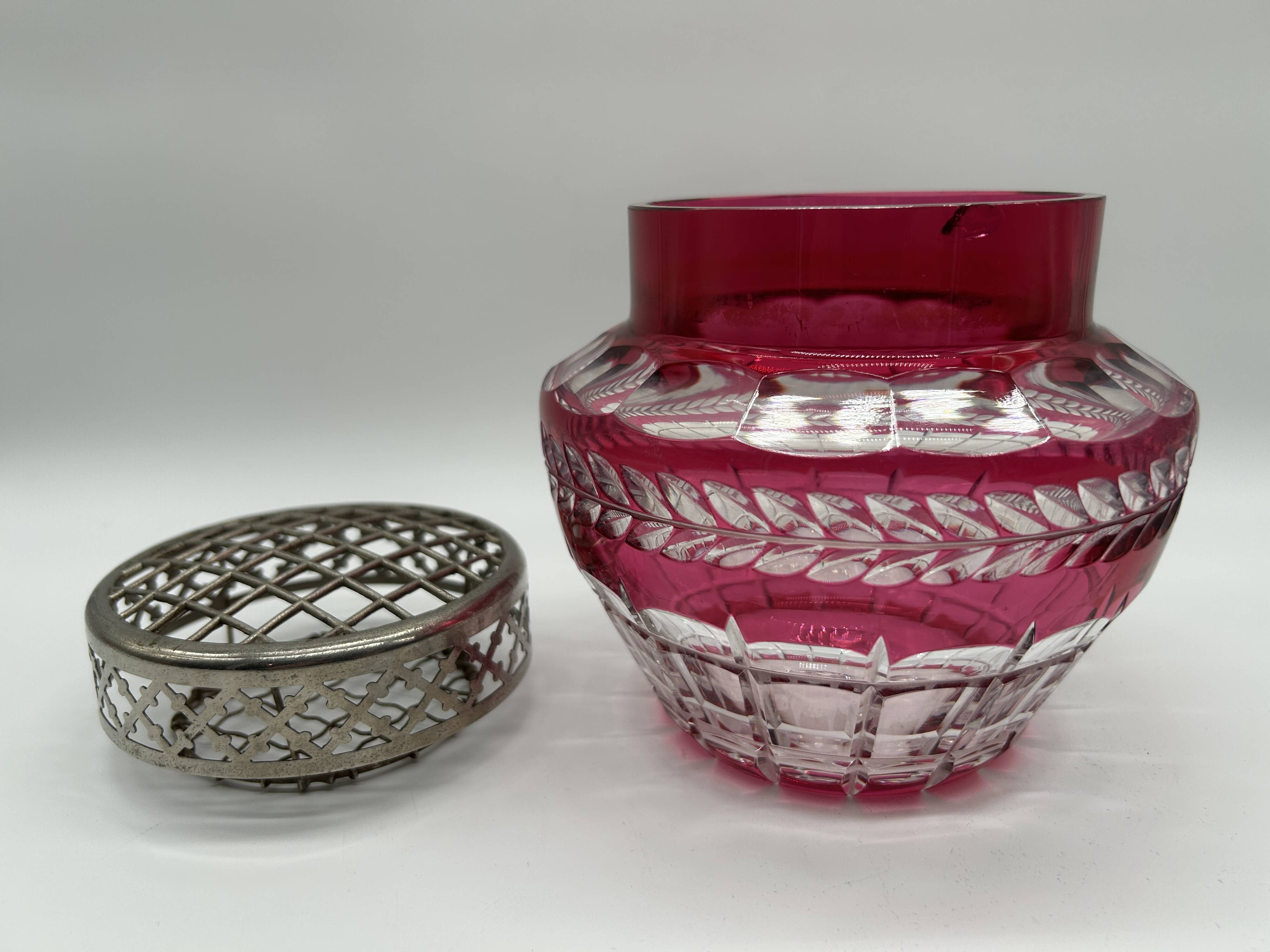Crystal flower holder from the VSL Art Deco period.