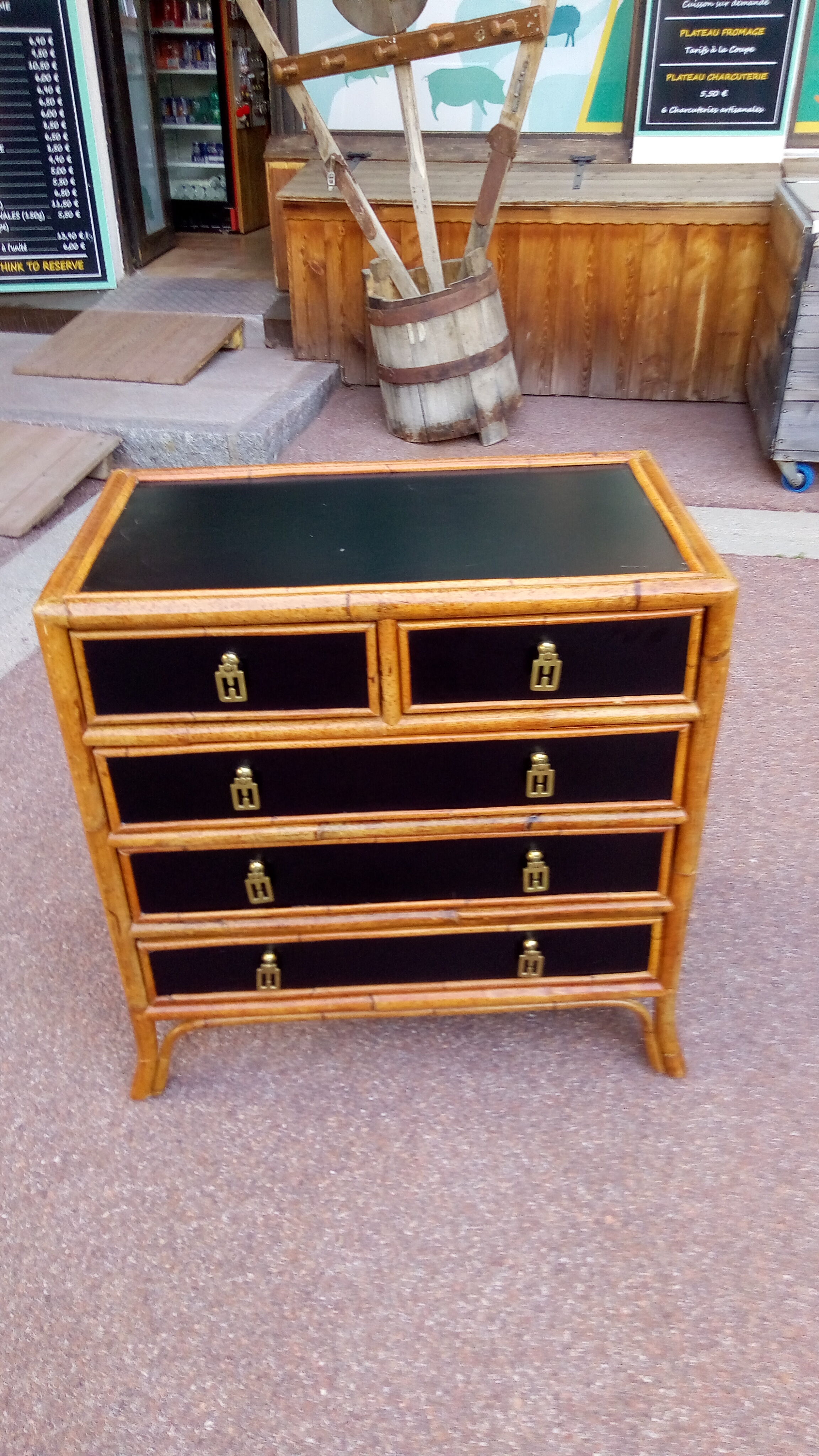 Rattan chest of drawers