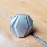 Small screw-in furniture knobs