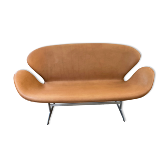 Canapé Swan en cuir design Arne Jacobsen édition Fritz Hansen