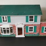 Maison de poupée miniature
