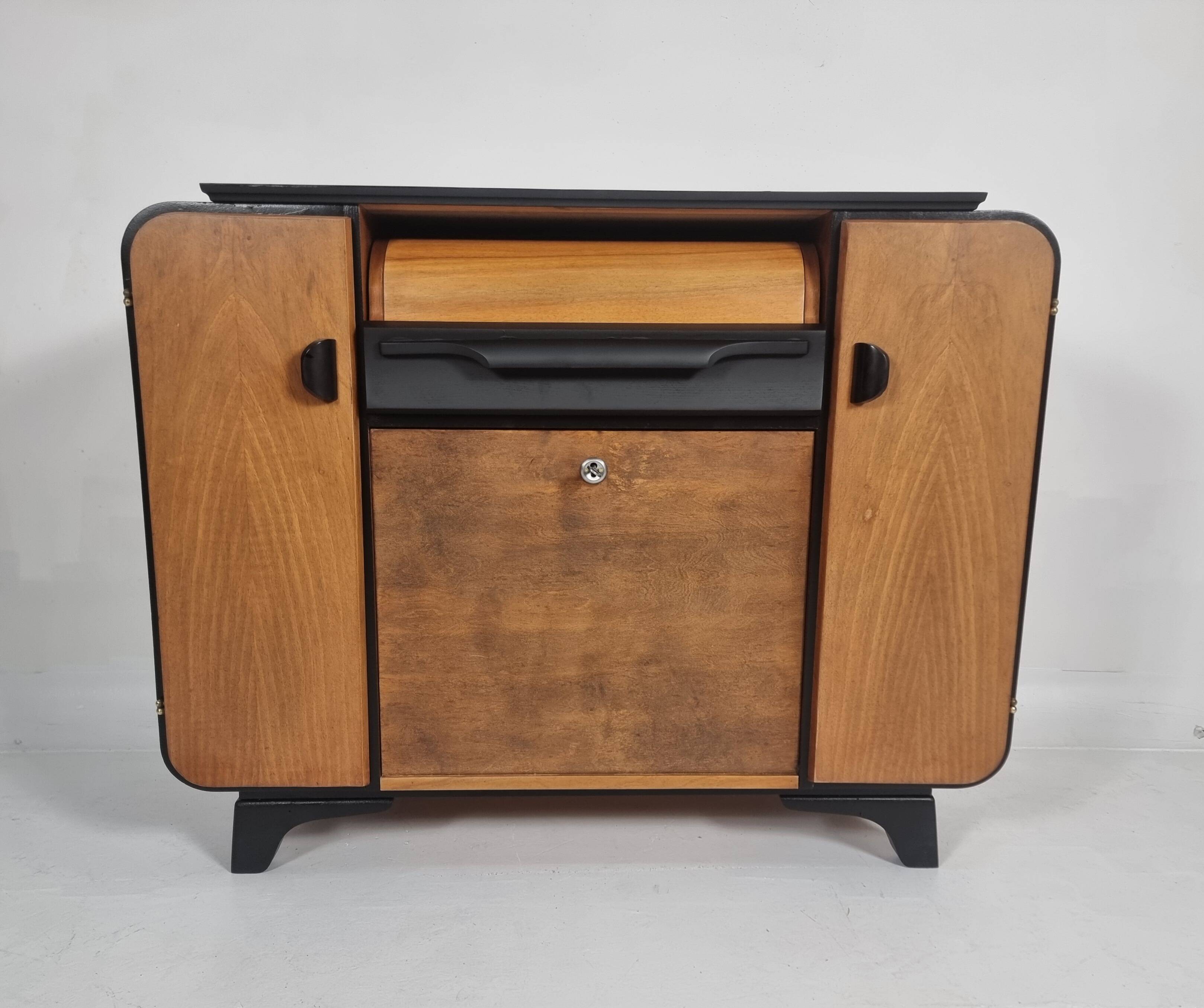 Art deco cabinet by Jindřich Halabala 1960s