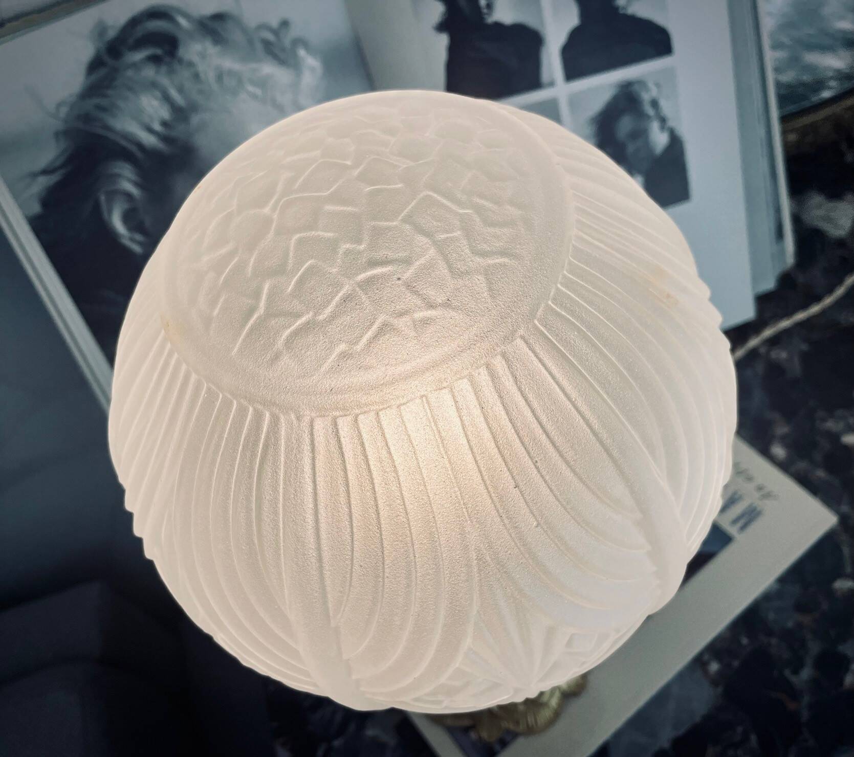 Lampe art déco avec pied en bronze
