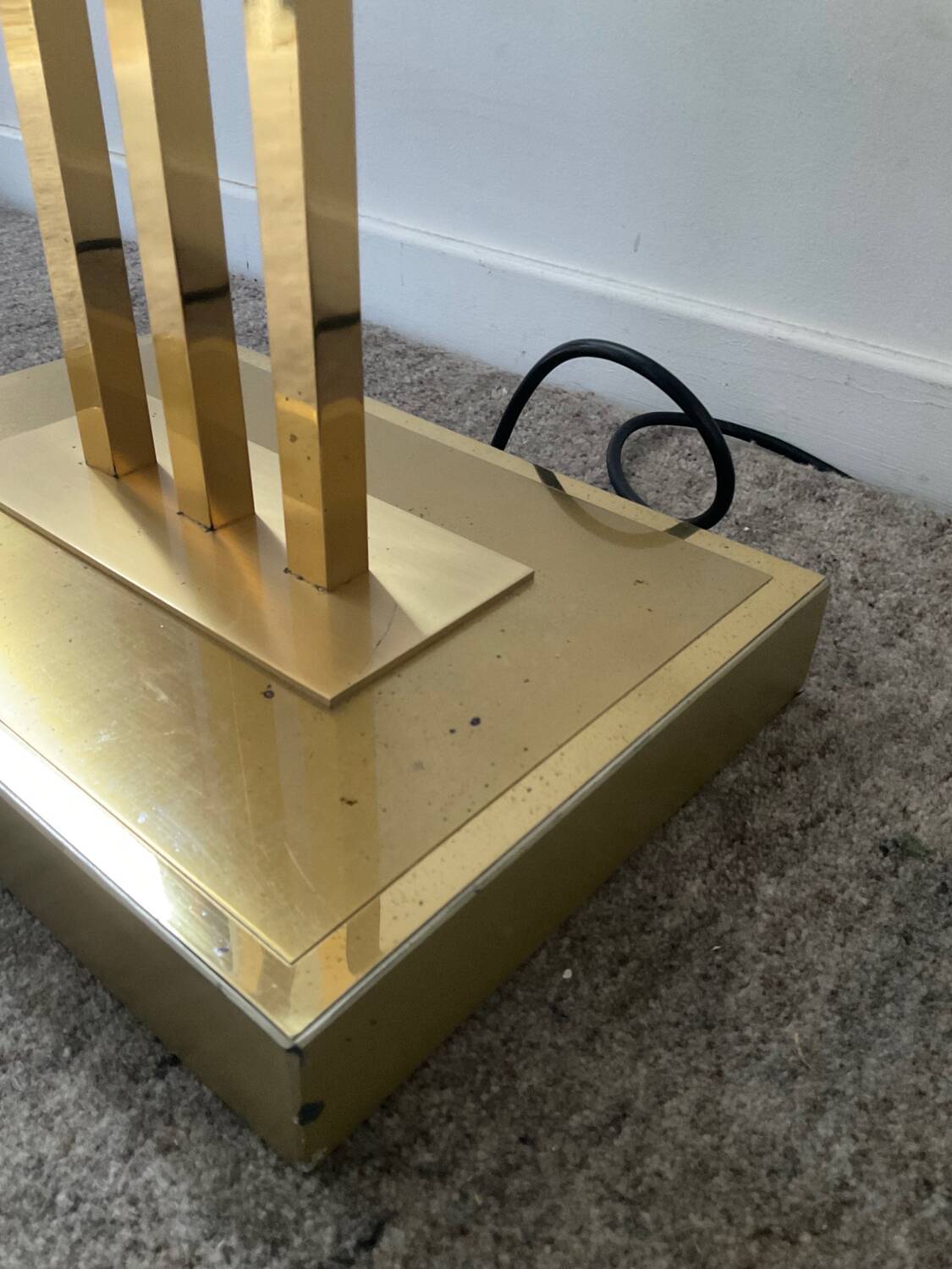 Maison Deknudt brass floor lamp from the 70s