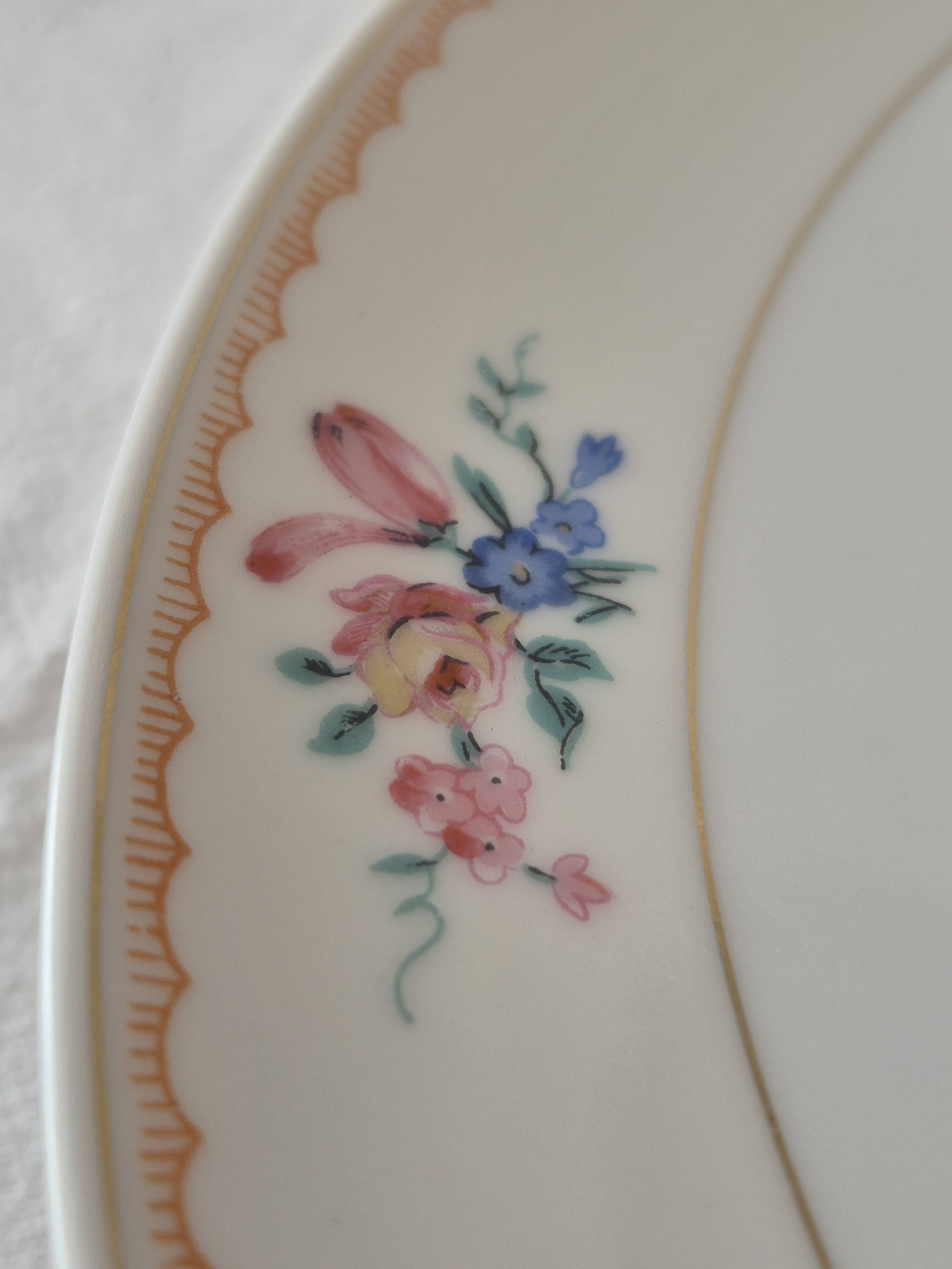 Dish on pedestal, Limoges porcelain, Albert Vignaud manufacture A564