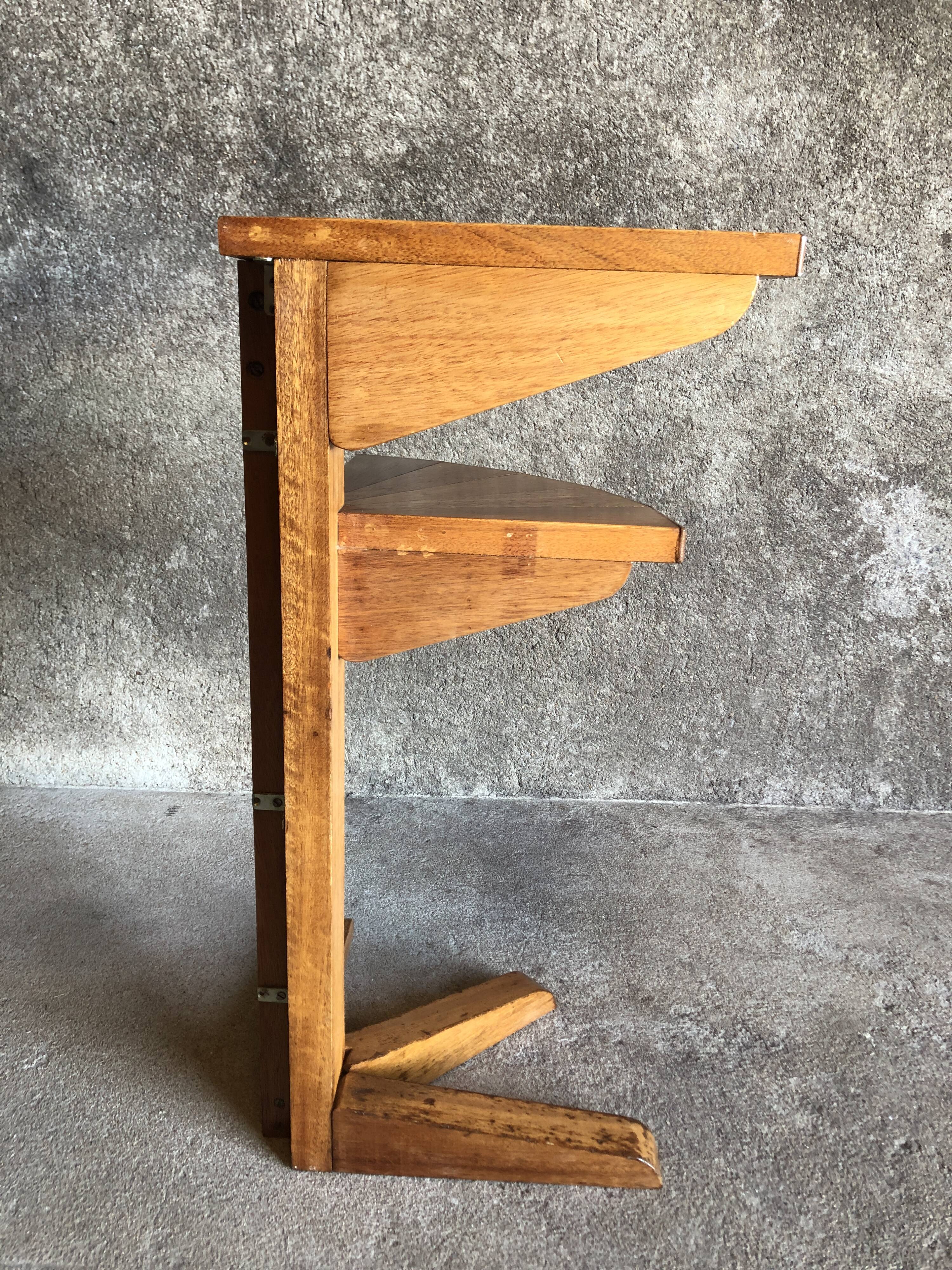 Vintage light wood corner pedestal table