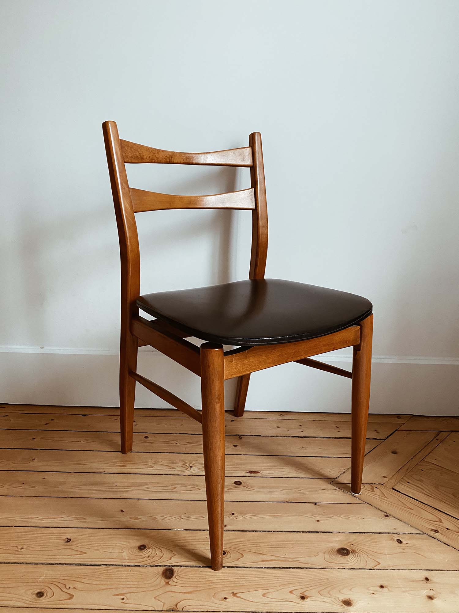 Scandinavian chair